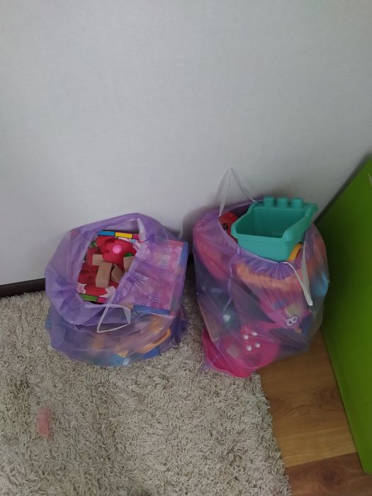 Детские игрушки разные