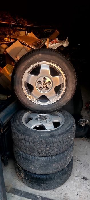 R15/5/100 вр6 2,8 титани Колеса в зборі залізни диски резина