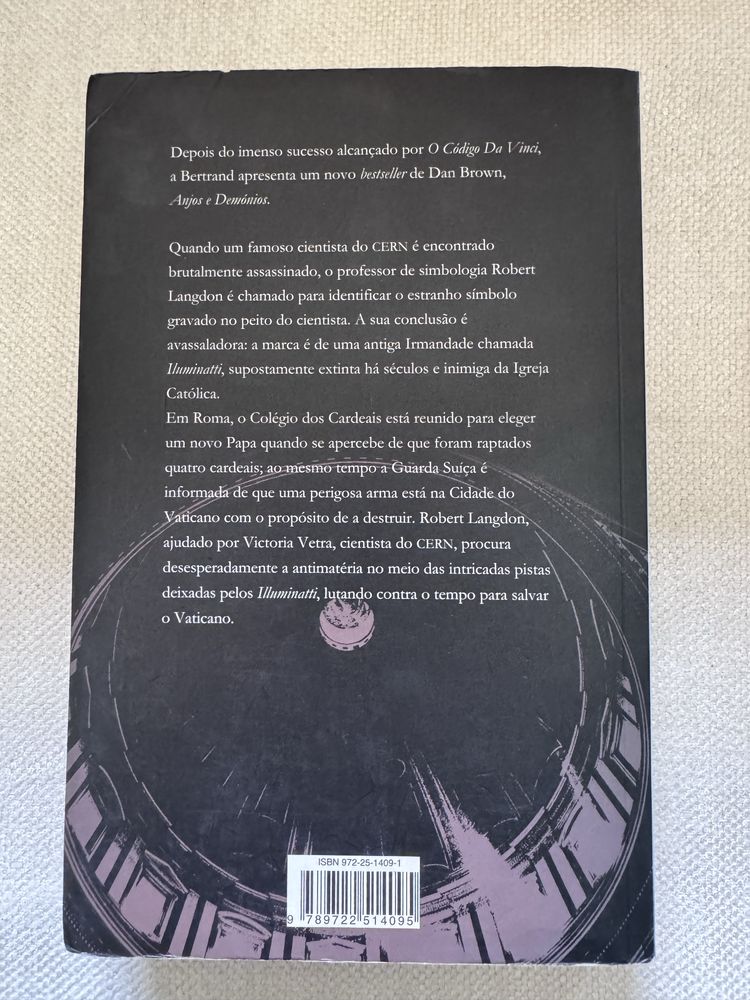 Livro Anjos e Demónios