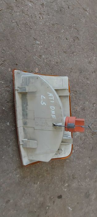 Daf ATI kierunkowskaz l/p przedni