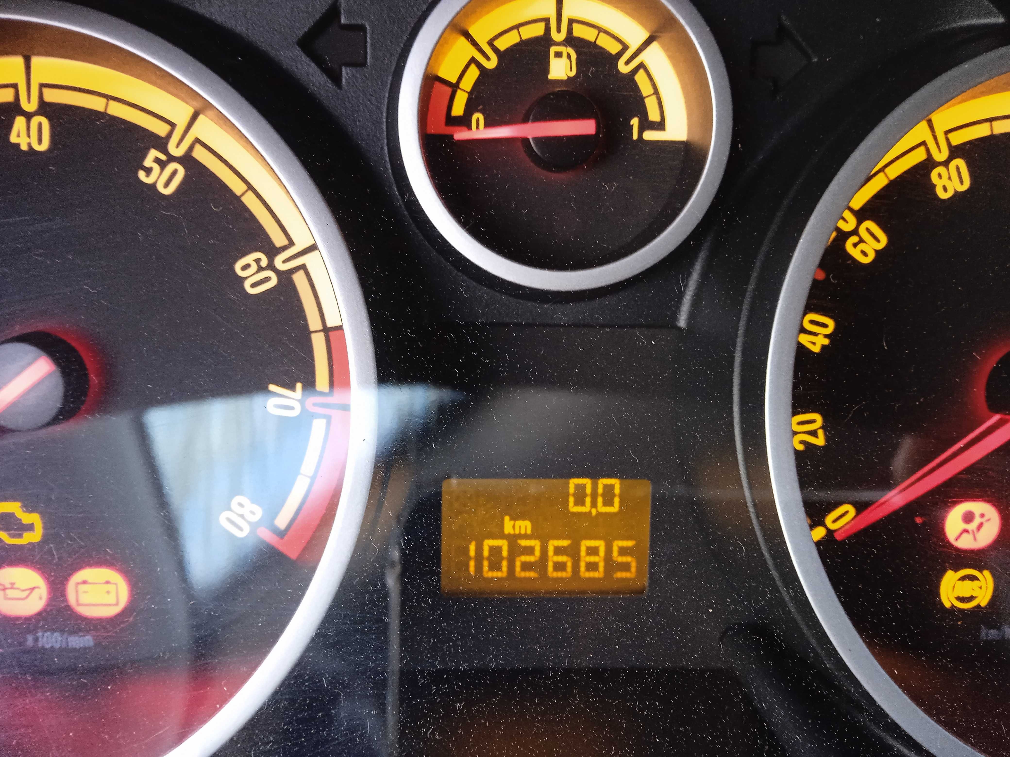 Silnik OPEL CORSA D 1.2i 16V Z12XEP 102685km 59kW/80KM można odpalić