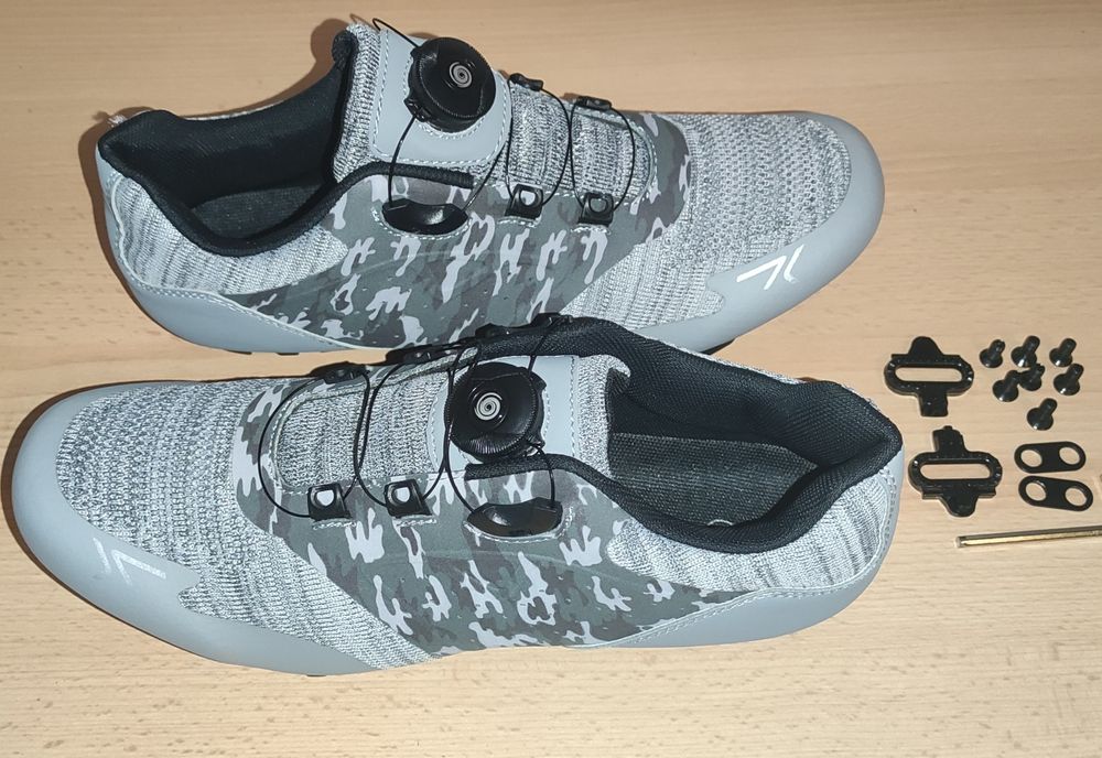 Sapatos de ciclismo