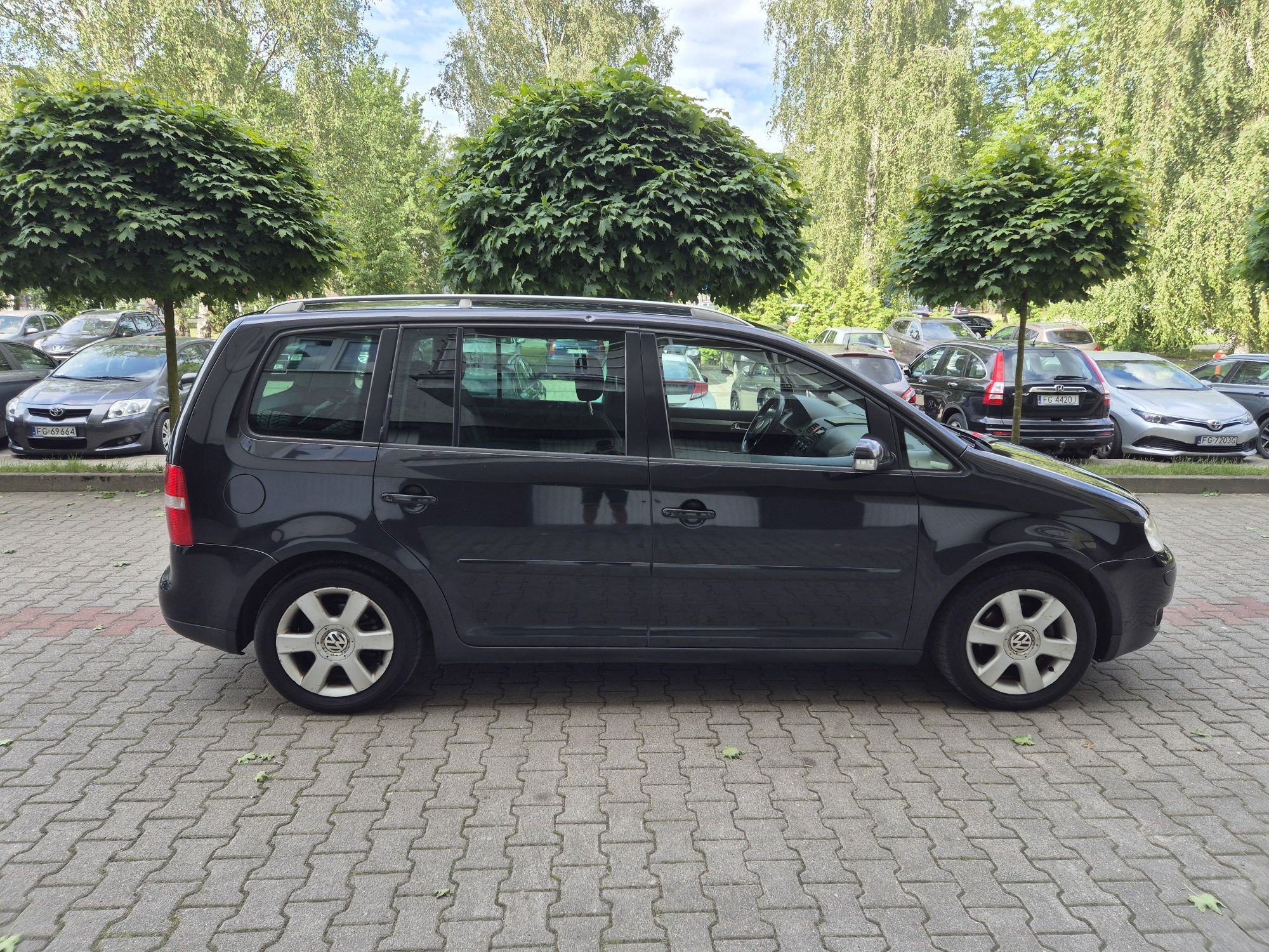 VW Touran 2.0 TDI/ Sprawna Klimatyzacja/ Tempomat