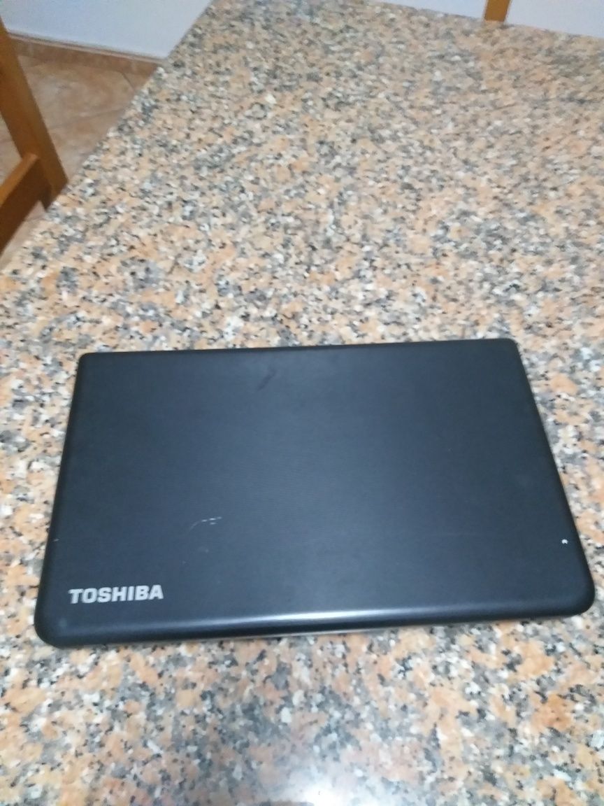 Computador Toshiba satélite