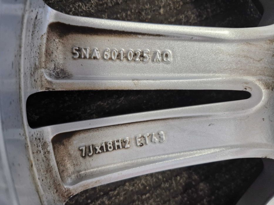 Komplet kół aluminiowych VW 18"