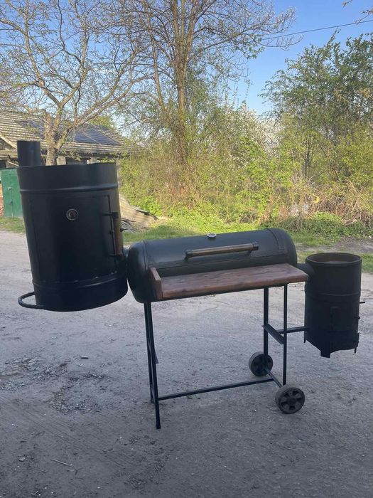3 в 1 : мангал, барбекю, коптільня