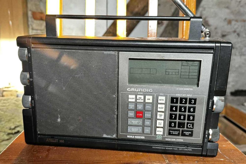 GRUNDIG SATELLIT 700 - Legendarne Radio Globalne / Dla koneserów !!!