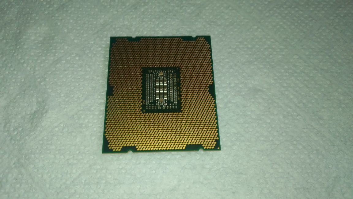 процессор Intel Xeon E5-2640