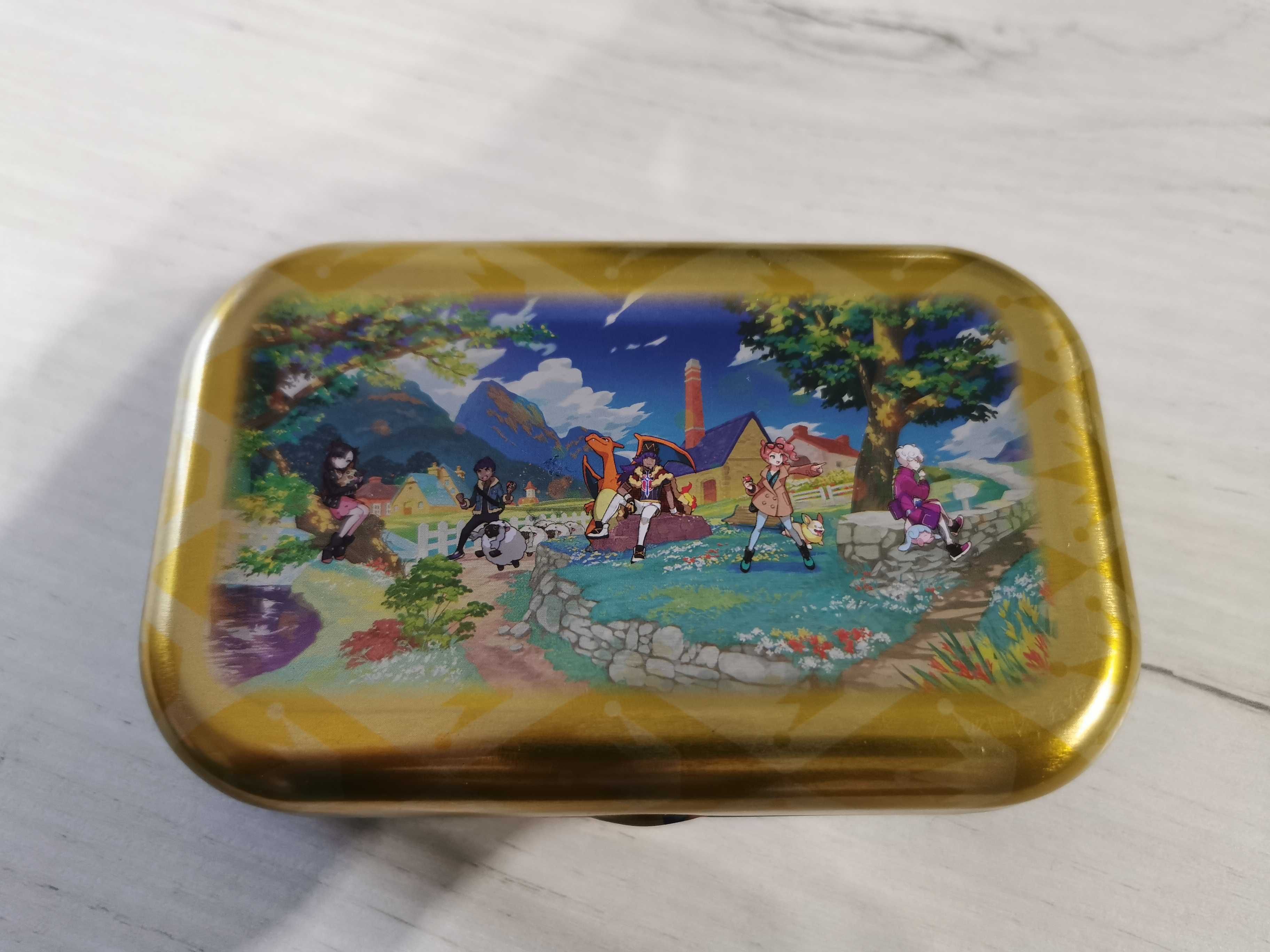 Pokemon TCG puszka Marnie tin Crown Zenith