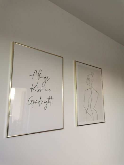 Złota rama 50x70 Posterstore 2 sztuki + plakaty