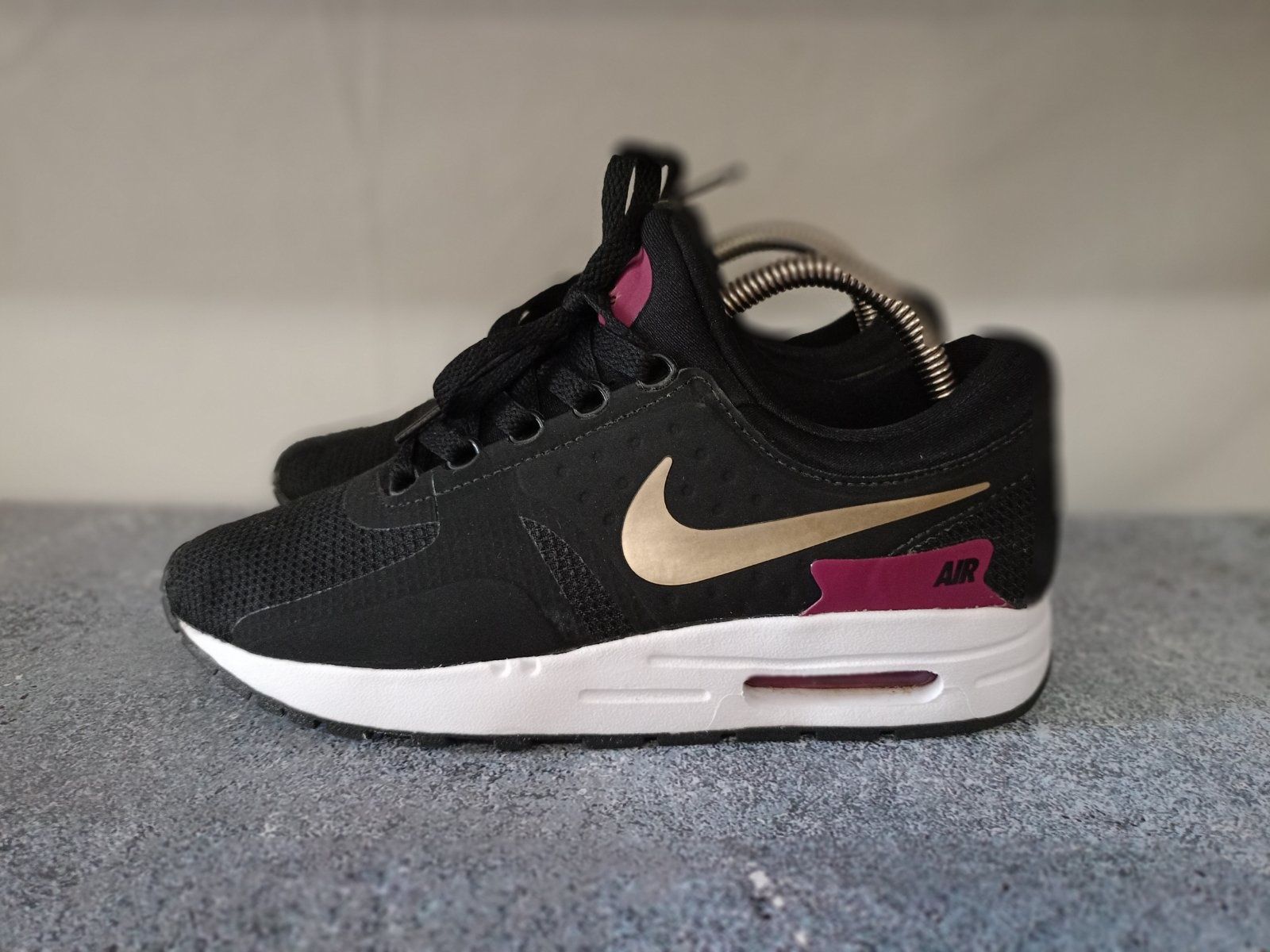 Женские кроссовки Nike Air Max Zero Essential (GS) Идеал 38/24 см