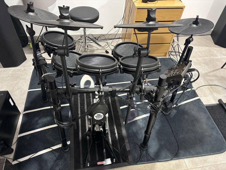 Bateria eletrónica Alesis Nitro Mesh