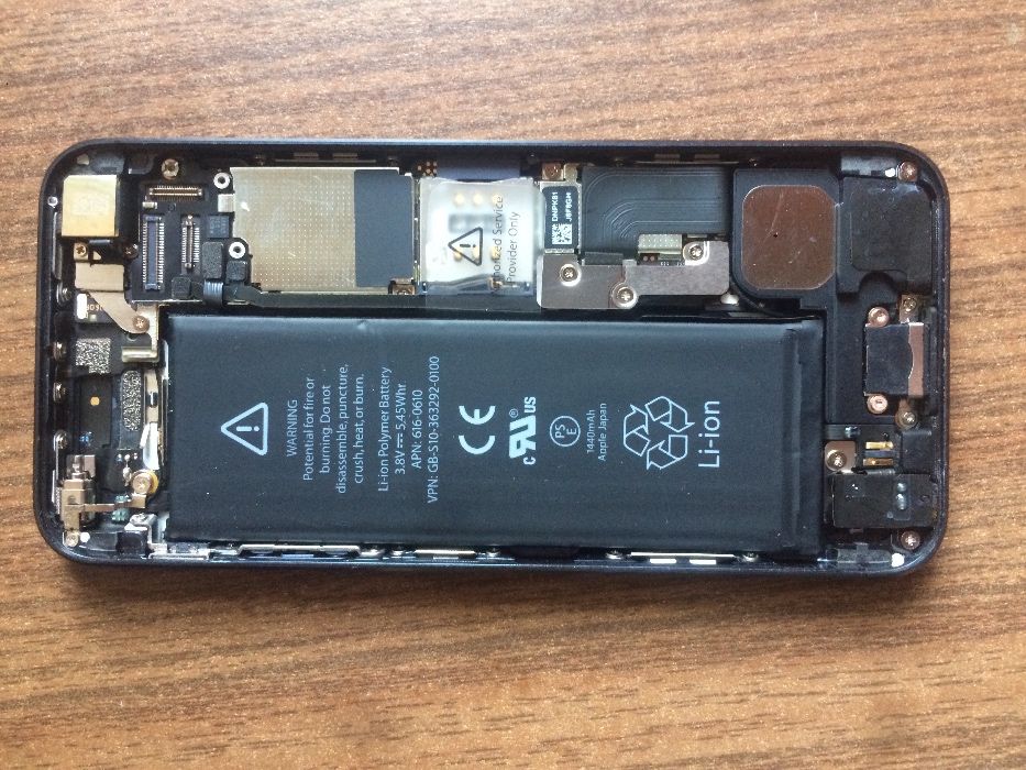 iPhone 5 16GB neverlock на запчасти продам или обмен