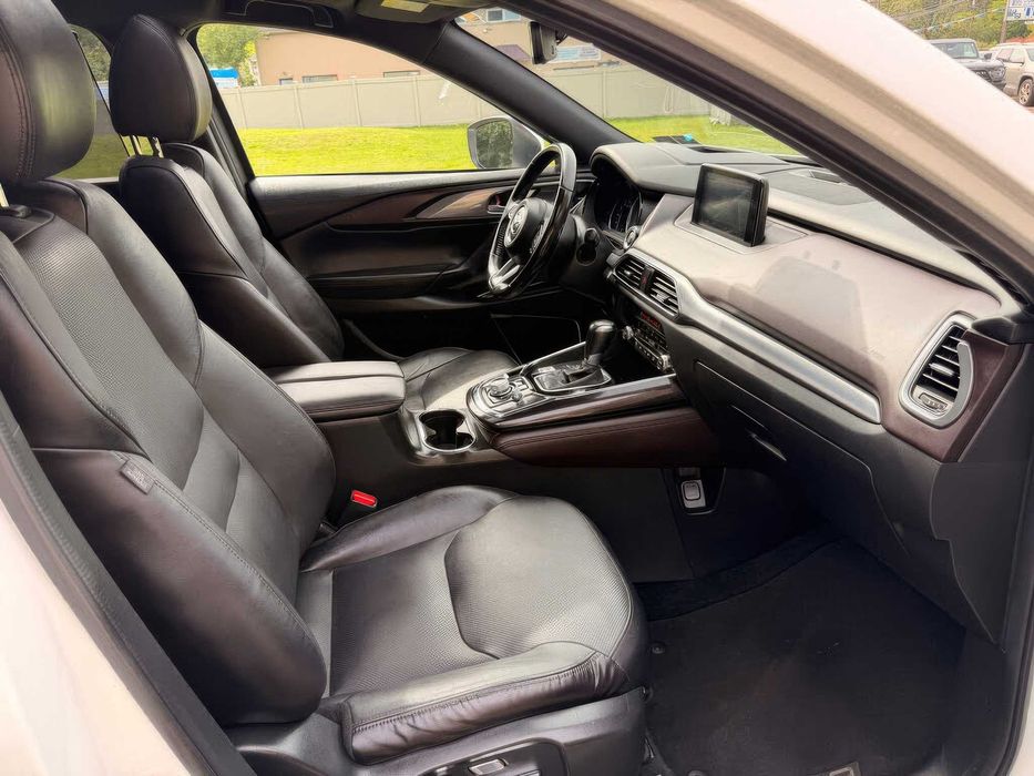 Mazda CX-9 Grand Touring      2019