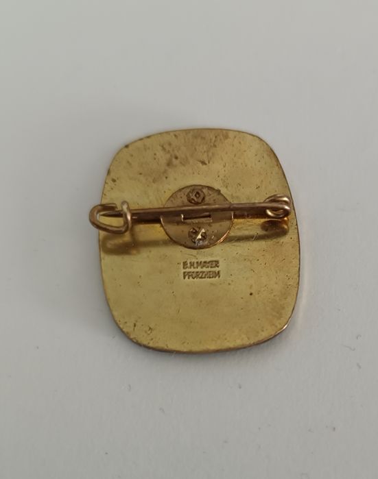 Przypinka/broszkę pielgrzymka lLourdes metal emaliowany Vintage