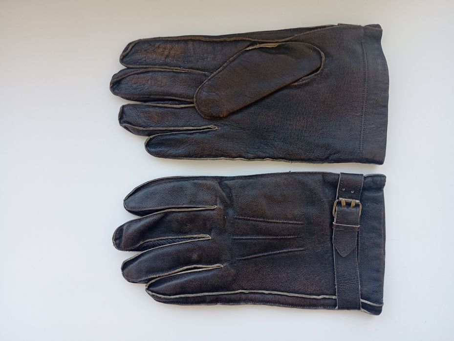 Чоловічі шкіряні перчатки