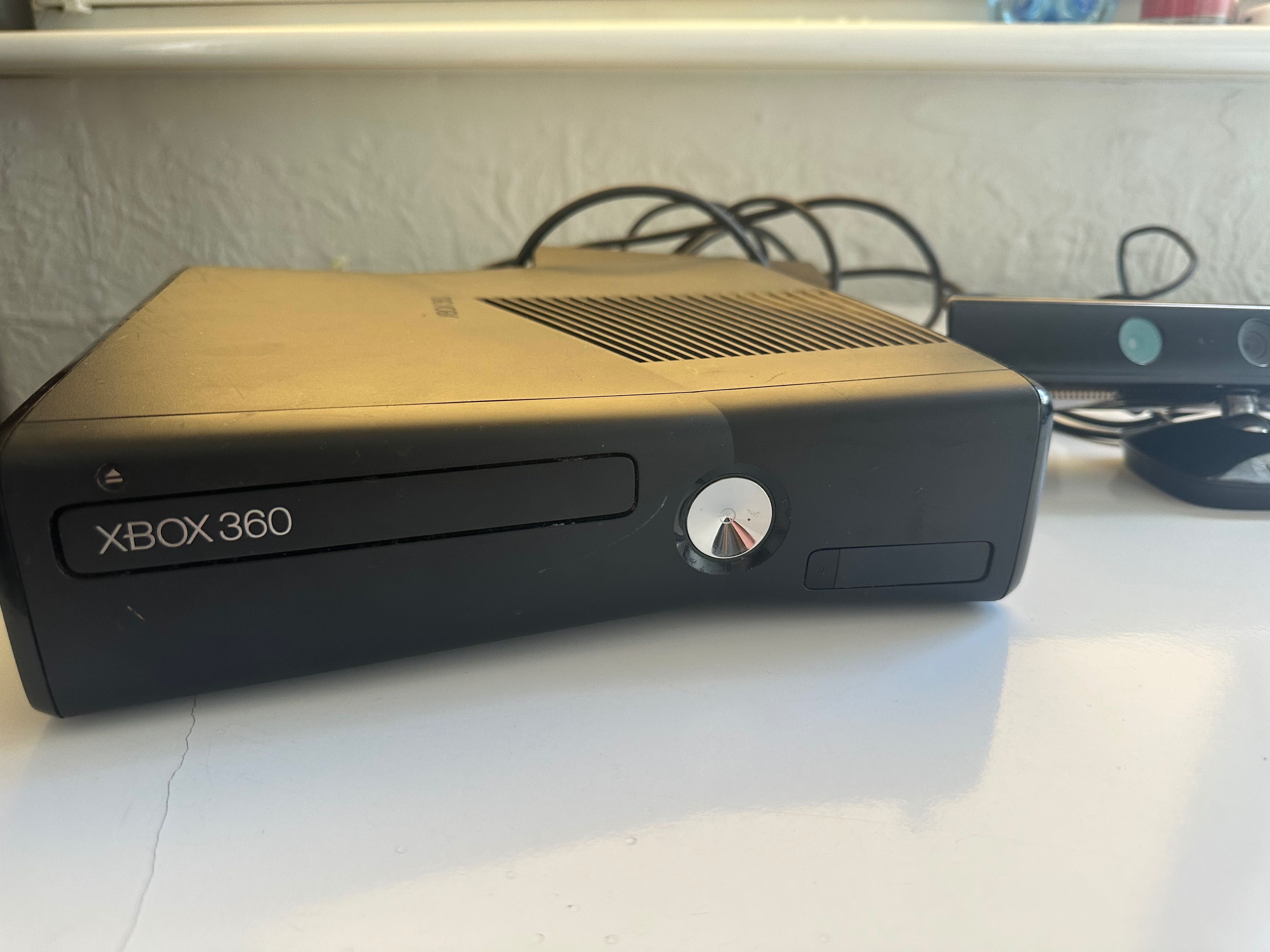 Xbox 360 z kinectem