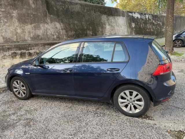 Volkswagen Golf 1.6 TDI BlueMotion Confortline