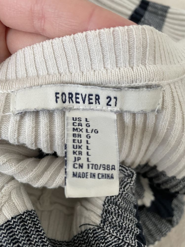 Krótki sweterek Forever 21 40/L