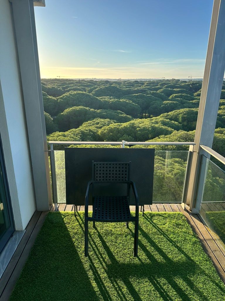 Mesa de exterior desdobrável em ferro com 4 cadeiras