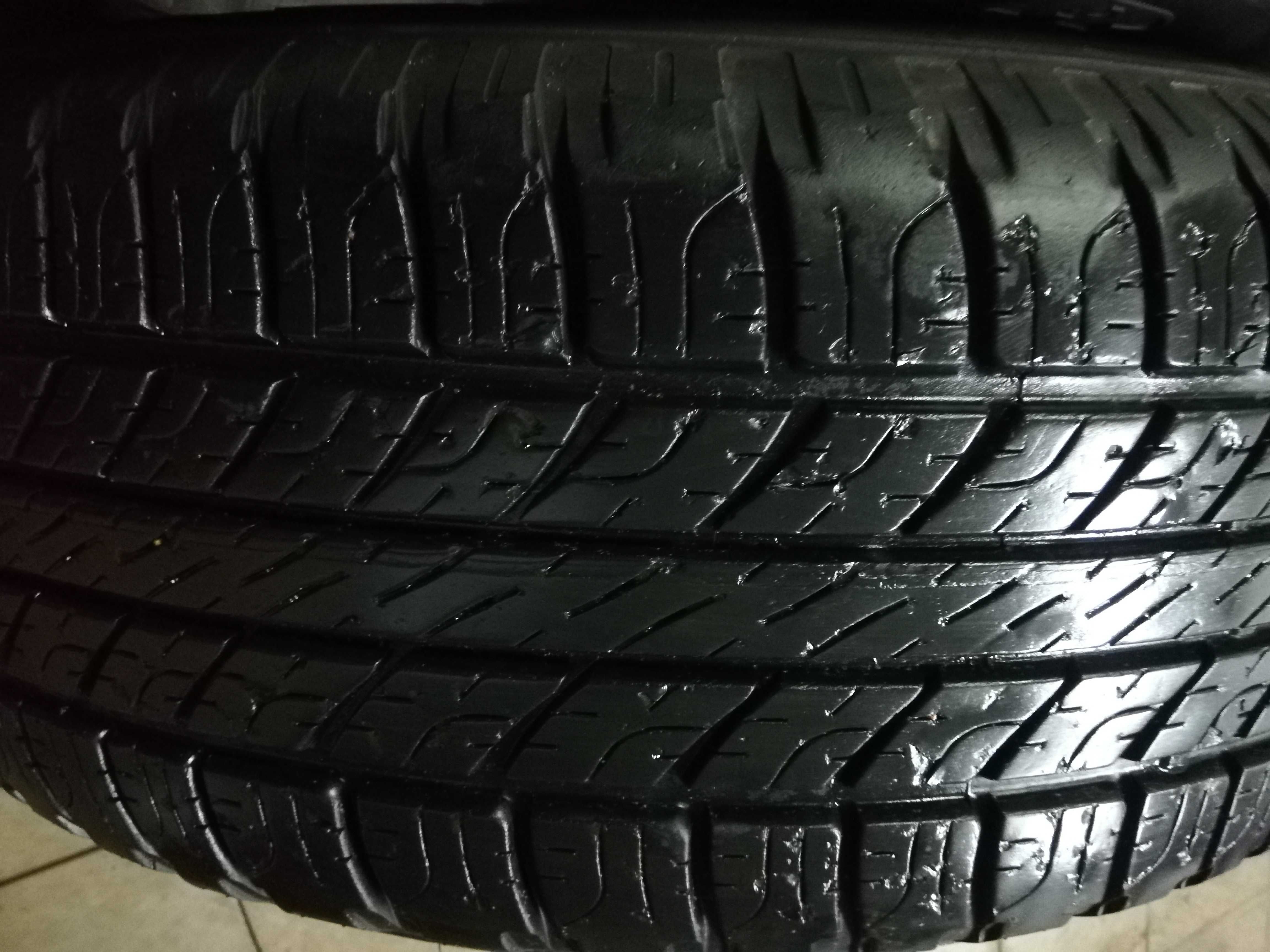 opony 245/65-17 H Goodyear Wrangler HP ALL Weather do 4x4 i SUV