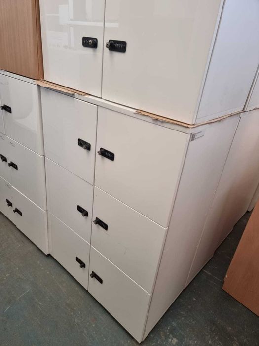 Szafka pracownicza biała locker szafy pracownicze 6 skrytek na klucz