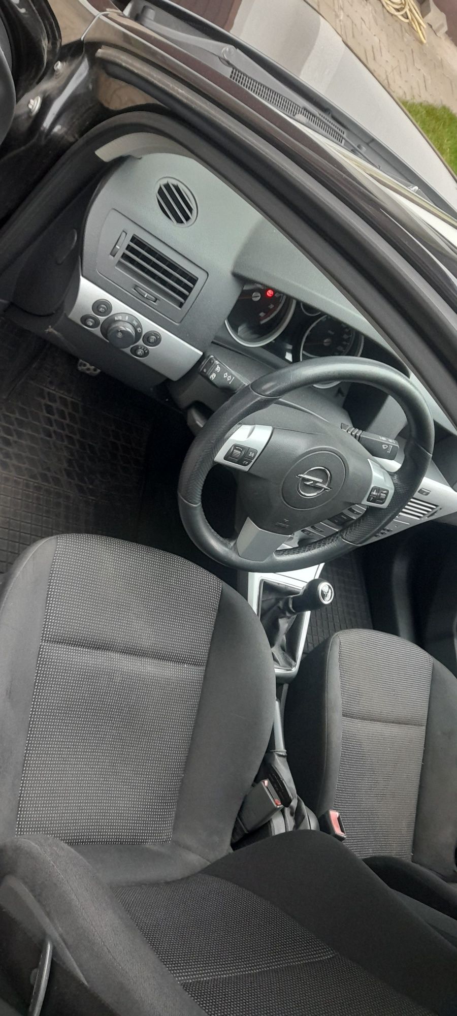 Opel Astra H 16 16VGaz do 2032r