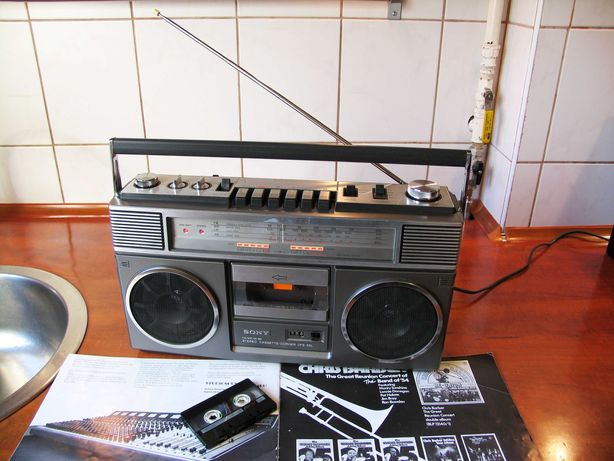 SONY CFS-65L / Boombox 80's  '' Vintage ''