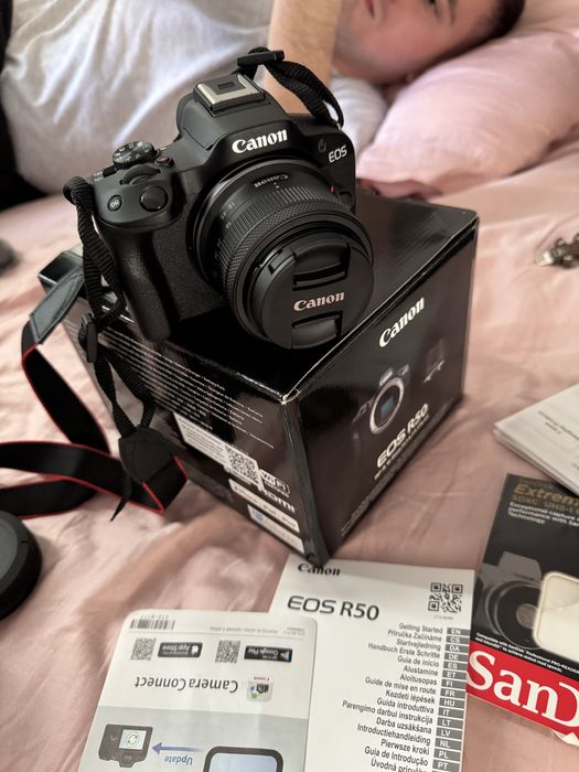 Фотик Canon eos r50. Без коробки. Ціна нижча чим на ринку