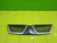 MITSUBISHI OUTLANDER II 2.0 DID 07r atrapa grill 7450A038