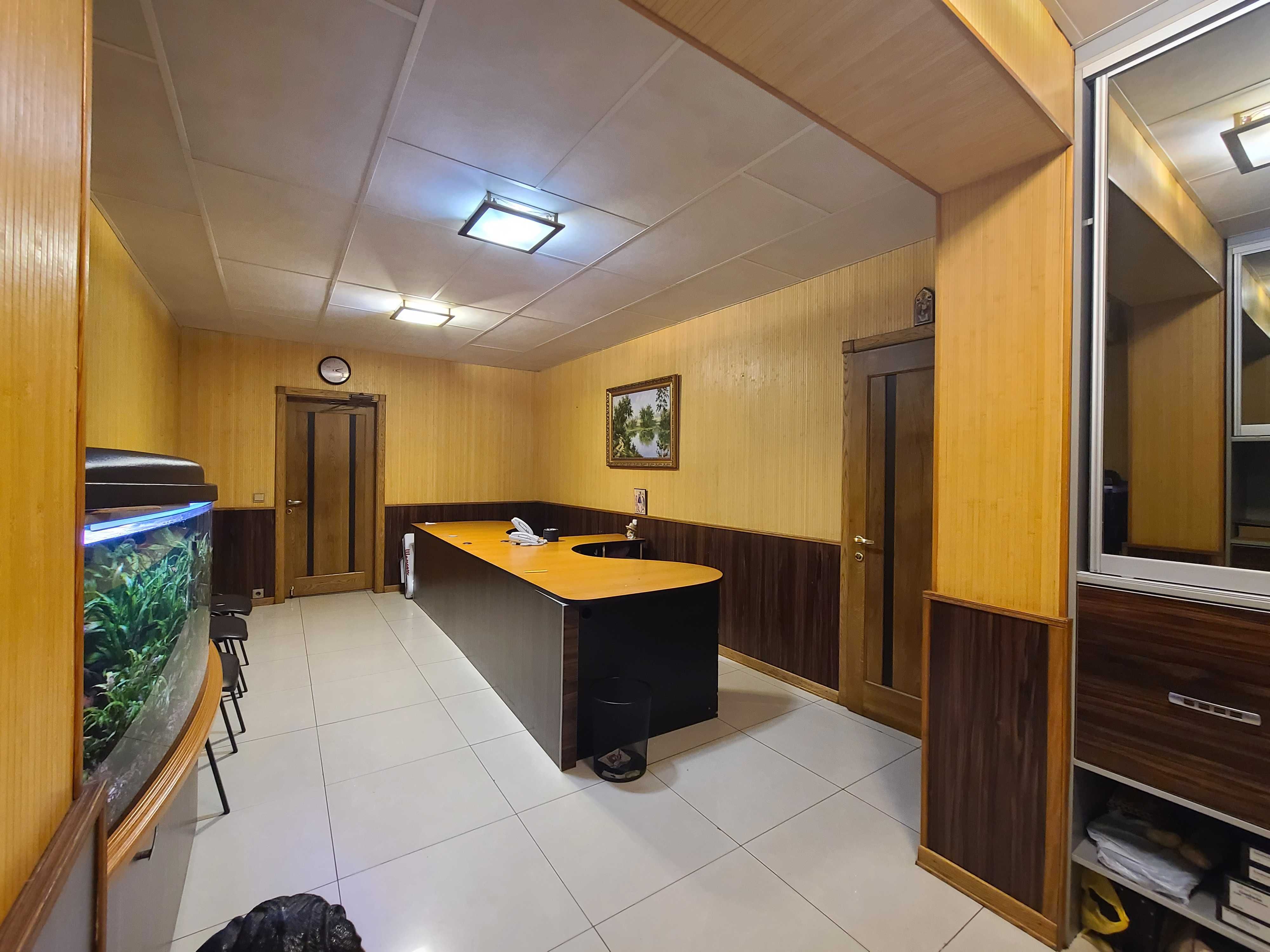 Офис, хостел, Call центр - квартира с мебелью 95м² 1эт. 4к. Троещина