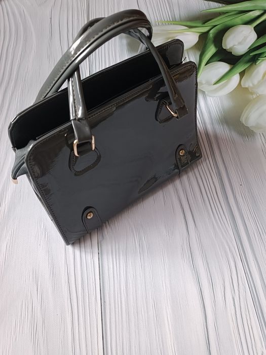 Жіноча  сумочка.