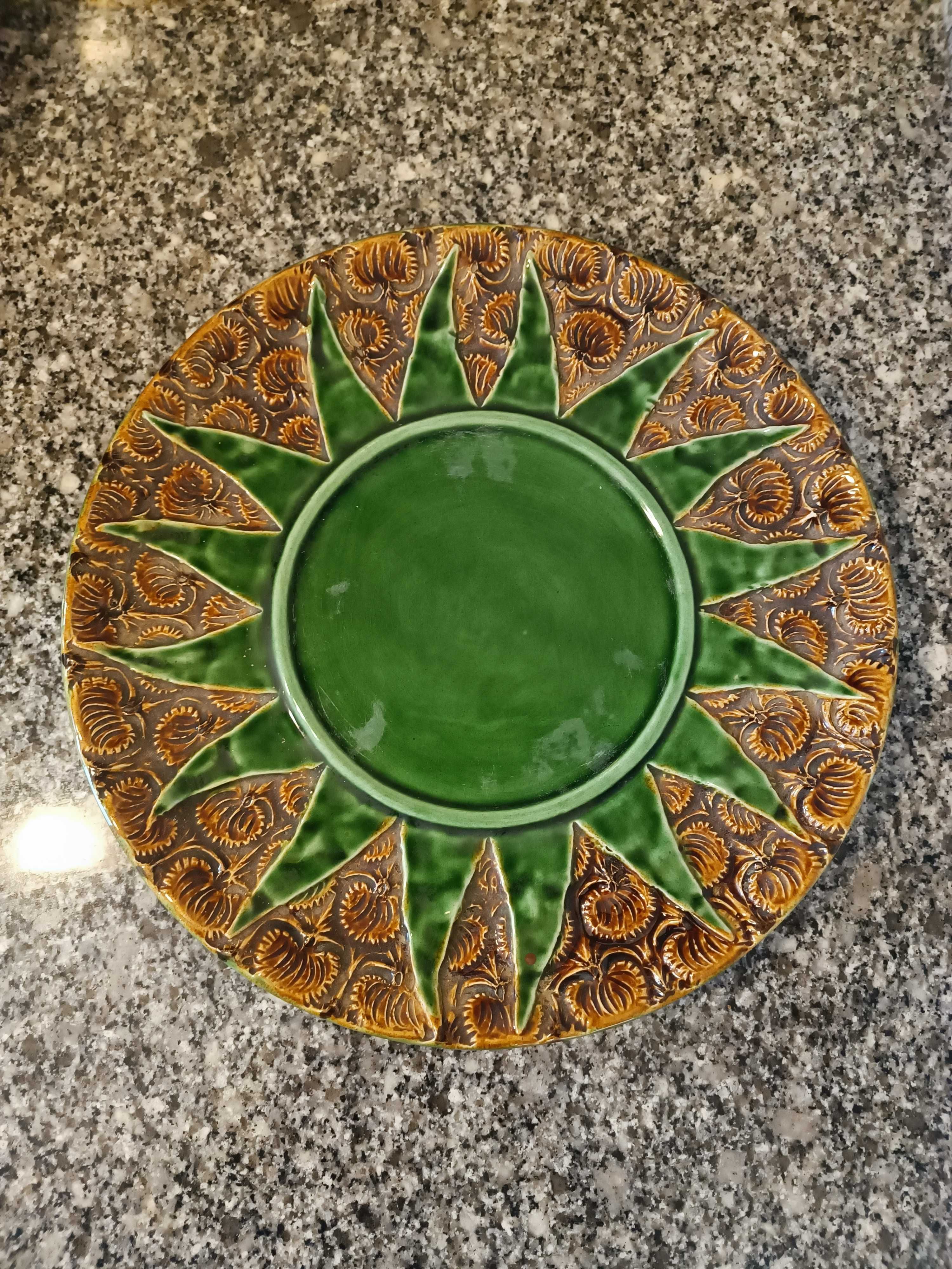 Terrina de sopa antiga