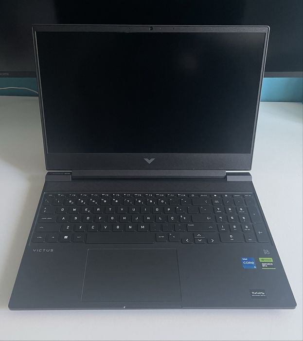 HP Victus 15 Gaming - i5 - 12500H, RTX 4060, 16GB RAM, 1TB SSD