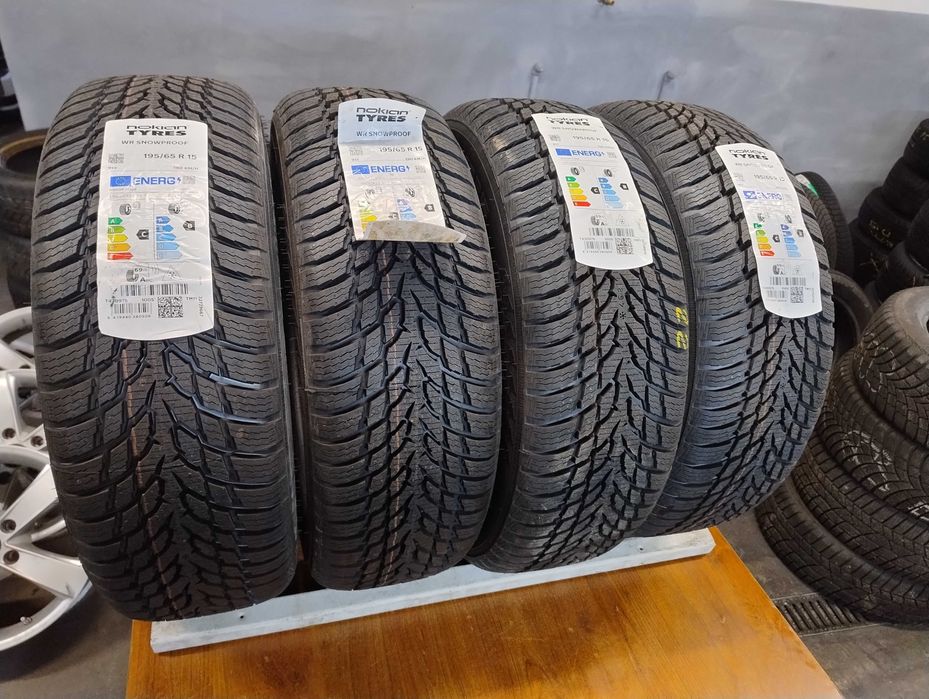 Nokian 195/65/15 Komplet Nowe Zima 22r.
