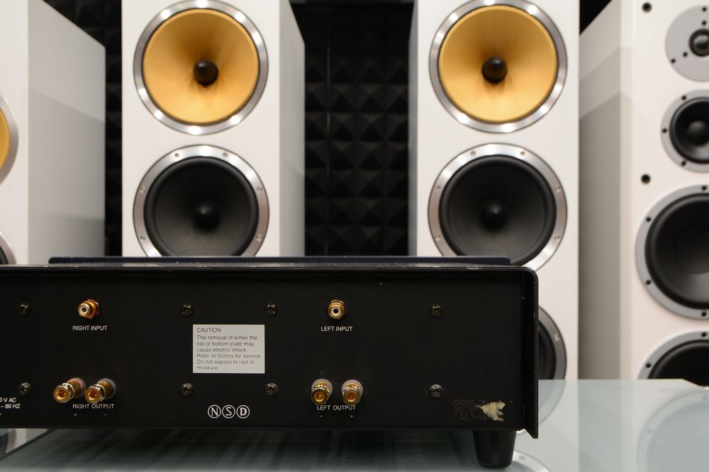 Mocna końcówka mocy wzmacniacz stereo Electrocompaniet Ampliwire 100
