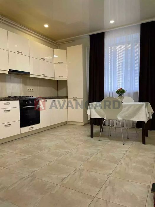 Сдам 2-х комн, ЖК Набережный Квартал, этаж 2/12, Современный ремонт!