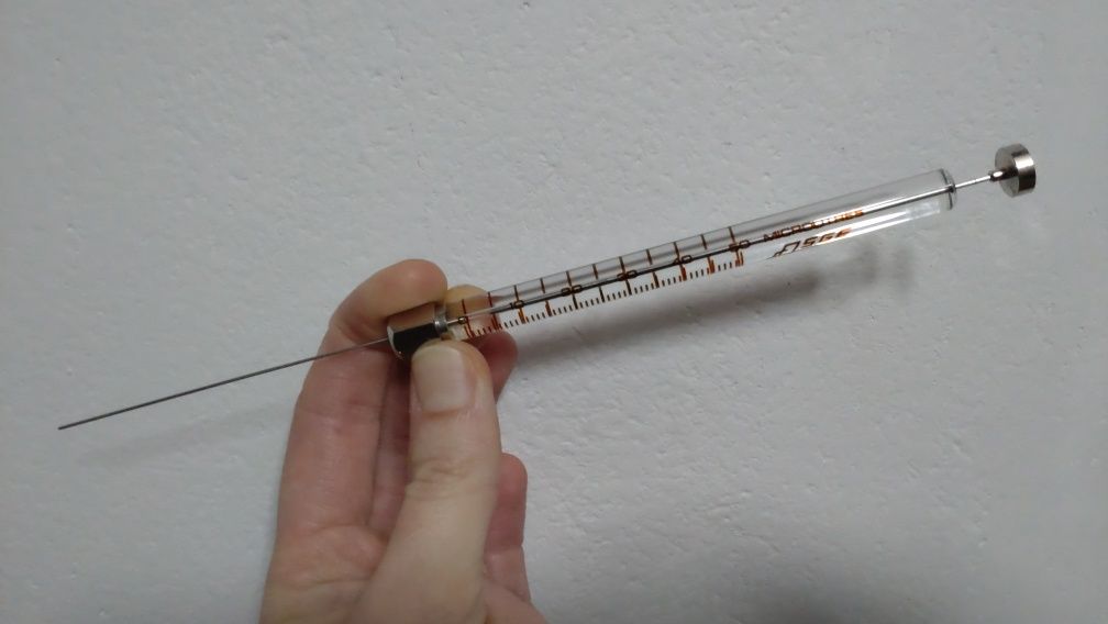 Strzykawka mikrolitrowa