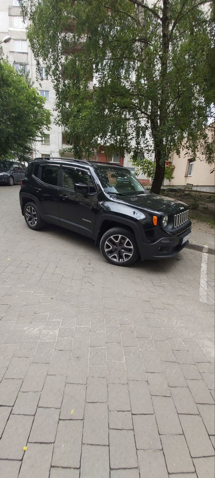 Автомобіль Джип Ренігат