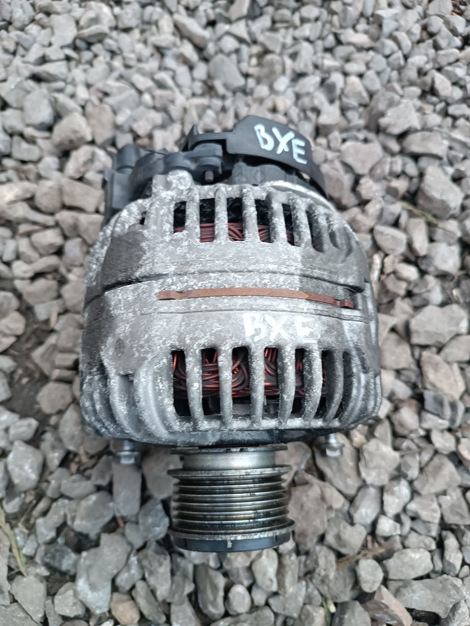 Alternator a3 8p golf v Touran 2.0 1.9tdi 140a 06f,903,023f