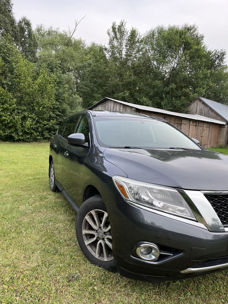 Nissan Pathfinder V6 3.5 249KM