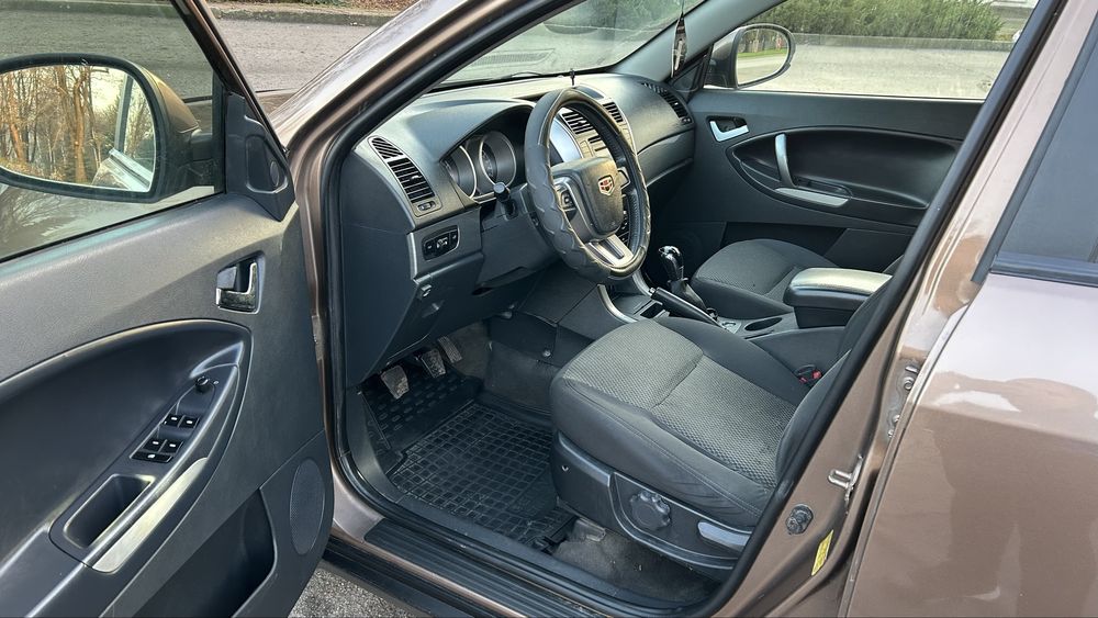 Кросовер Джилі Емгранд Х7 2.0 з ГАЗом