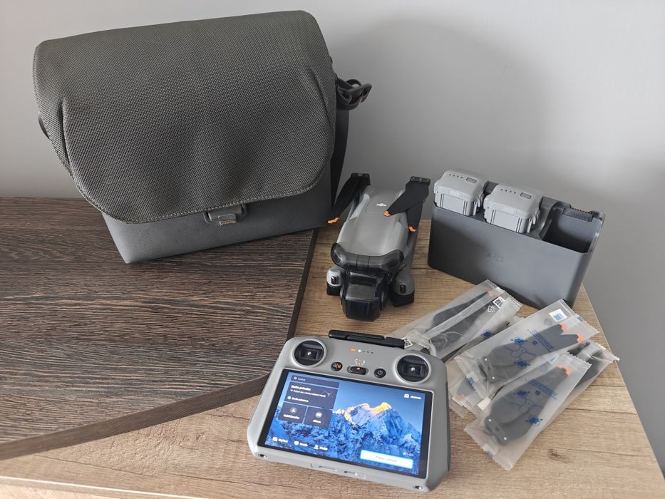 Dron DJI AIR 3 - nowy