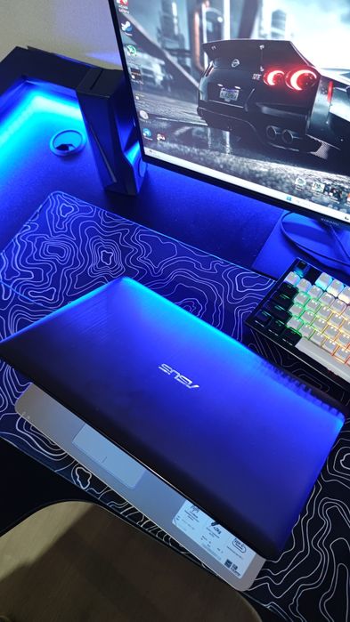 Продам Мощный Ноутбук core i3 Nvidia SSD