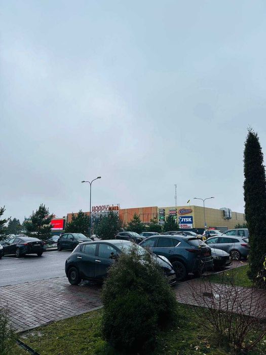 ЩАСЛИВЕ 126м2 ФАСАД Топ-Локація Здам приміщення біля Happy Mall