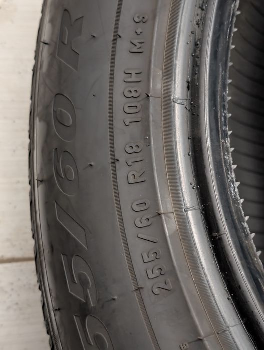 Шини 255/65 R18 зимові PIRELLI Scorpion