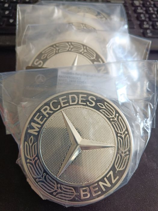 4x NOWY Oryginalny Dekielek - Zaślepka Mercedes Benz 74mm