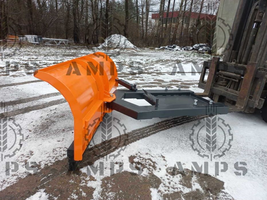 Pług na wózek widłowy/ PRODUCENT