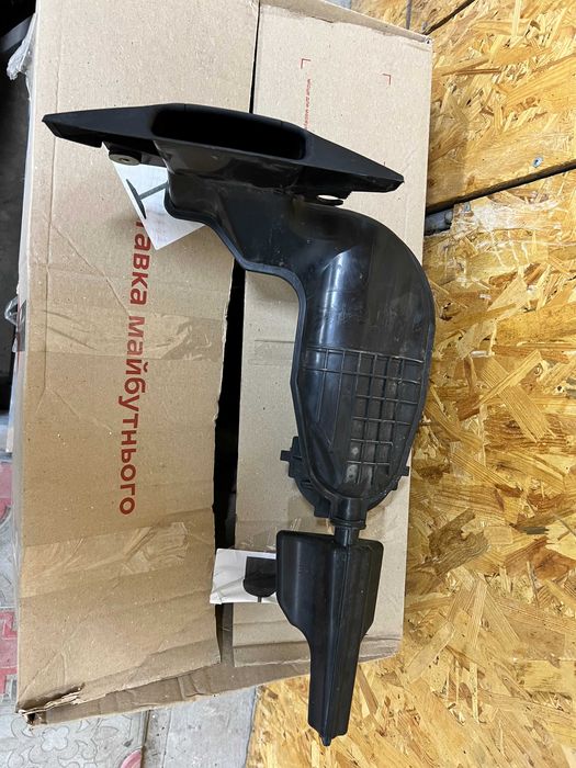 Mazda CX-5 2017 - корпус повітряного фільтра 2.2 D