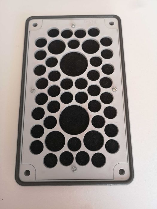 Nowy przepust gumowy Schrack